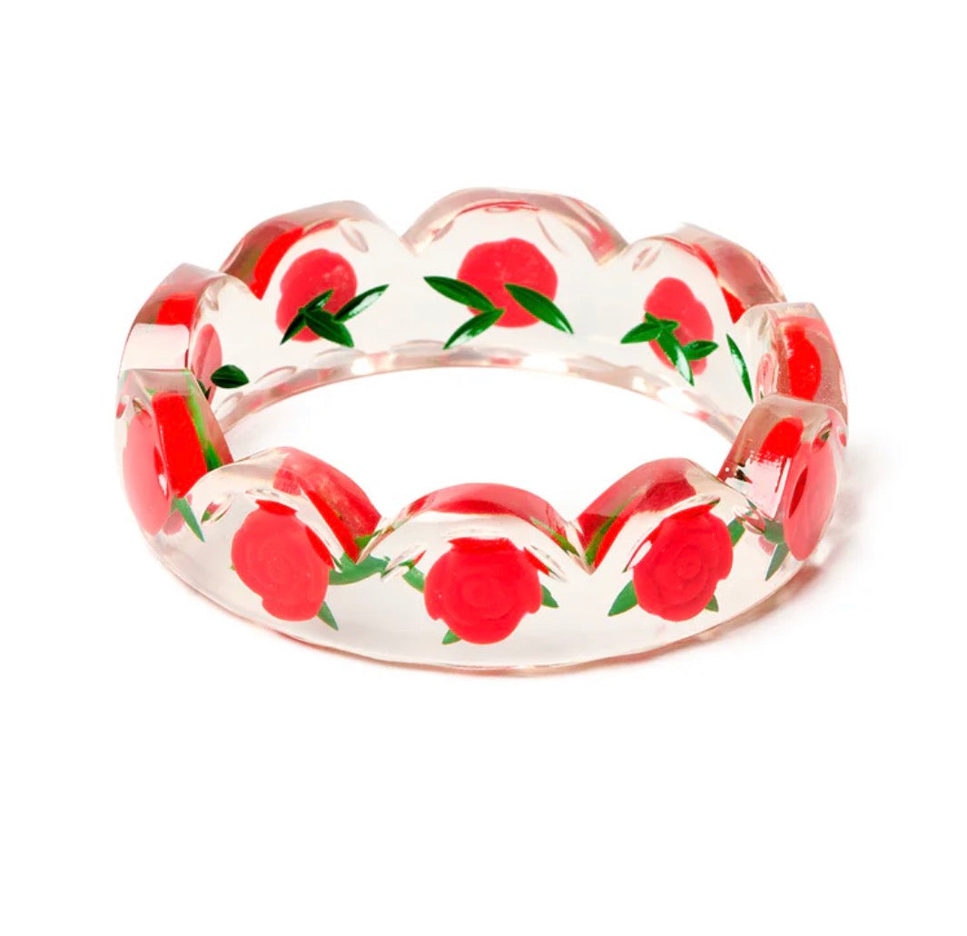 Scalloped Lovers Knot Bangle