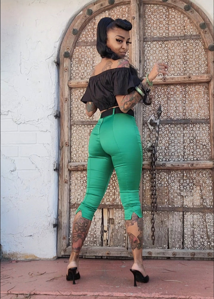 Satin green Capri